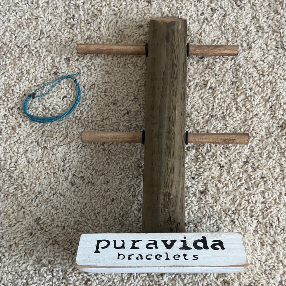 Pura Vida Bracelet + Stand